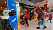 Centros comerciales podrán operar desde el lunes sin presencia de menores