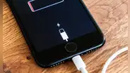 ¿Por qué mi celular indica que está cargando, pero no carga, y cómo arreglarlo?