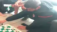 Universitario: Aldo Corzo enfrentó a estudiantes en partida de ajedrez [VIDEO]