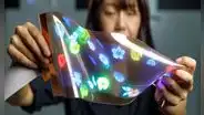 LG presenta la primera pantalla flexible que puede doblarse y estirarse de 12 a 14 pulgadas