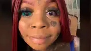Mujer se tatuó los ojos de colores y ahora está a punto de quedarse ciega: “Fue traumático”