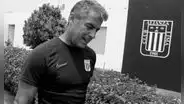 Alianza Lima hace oficial la salida de Pablo Bengoechea