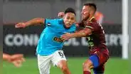 Jesús Pretell imitó a De Jong con criminal falta contra Jair Céspedes en la Liga 1 [VIDEO]