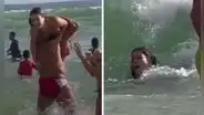 Flavia Laos es arrojada al mar por Fabio Agostini y las olas la terminan revolcando