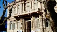 Alumno fue encontrado teniendo sexo con la madre de su compañera en escuela