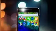 ¿Por qué las marcas ya no fabrican teléfonos con flash en la parte de adelante?