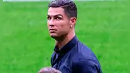 Cristiano busca a camarera que le regalaba hamburguesas cuando no tenía dinero