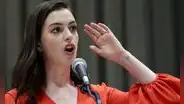La actriz Anne Hathaway y su emotivo discurso por el Día de la Mujer en la ONU | VIDEO