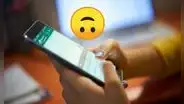 WhatsApp: ¿qué significa el emoji de carita feliz al revés y cuándo debes usarlo?