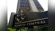 Economía de Brasil cae en 0,62 % en abril y sigue al borde de la recesión