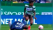 Jugador del Sporting Lisboa dejó al descubierto partes íntimas y club promociona ‘boxers’ [VIDEO]