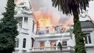 Nueva marcha masiva en Santiago con incidentes, incendio y saqueos
