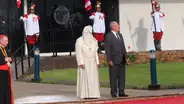 Facebook viral: Aterrador detalle en foto del papa Francisco causa furor