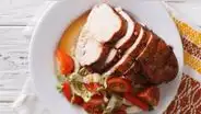 ¿Cuánto pavo es recomendable consumir por persona durante estas fiestas?