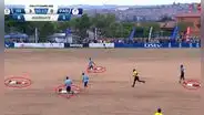 Sudáfrica: equipo de fútbol se tira al piso para conceder el gol del honor al rival