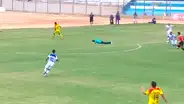 Arquero de Segunda División comete blooper al estilo ‘Chiquito’ Flores [VIDEO]