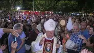 Cura se habría masturbado frente a niñas y obispo lo justifica: “Pero no les hizo nada” 