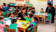 Anuncian aumento de 100 y 200 soles a los sueldos de más de 21 mil auxiliares de educación 
