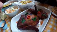 Restaurante peruano vende pollada a S/ 60 y así luce este costoso platillo [FOTOS]