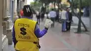 Dólar comienza a bajar tras disiparse panorama electoral