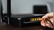 ¿Qué debes hacer antes de botar tu router wifi antiguo o podrían robar tus datos personales?