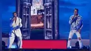 Ricky Martin y Carlos Vives estrenaron “Canción Bonita” en los Latin AMAs