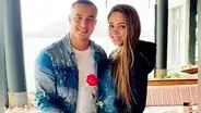 Melissa Klug y Jesús Barco se habrían comprometido en su primer año de pareja