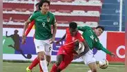 En Bolivia piden lluvia para mejorar cancha del partido contra Perú por eliminatorias