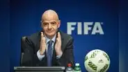 Infantino: “La Super Bowl se juega cada año, ¿por qué no un Mundial cada dos?”