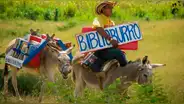 El Biblioburro, la biblioteca móvil que acerca a los niños de zonas pobres a la lectura