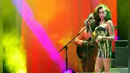 Amy Winehouse: el vestido que usó durante su última actuación se vendió por US$ 243.000