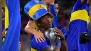 Revelan cómo nació el amor de Luis Advíncula por Boca Juniors y qué tiene que ver un museo