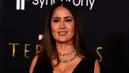 Salma Hayek festejó sus 20 millones de seguidores con divertida fotografía