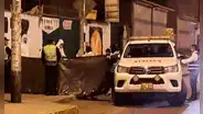 SJM: cámaras captan asesinato a balazos de dos jóvenes frente a la estación Atocongo del Metro