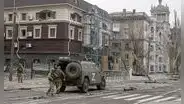 Guerra en Ucrania: Volodímir Zelenski asegura que empezó la “gran batalla por el Donbás”