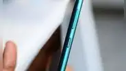 ¿Qué ocurre si presionas los botones de apagado y volumen de tu teléfono al mismo tiempo?
