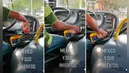 Conductor de bus público utiliza una botella de plástico como palanca de cambios