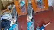 Hombre tiene el sueño tan pesado que cae de camarote y sigue durmiendo plácidamente en el piso