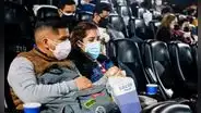 ¿Con qué alimentos puedo ingresar al cine?