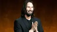 Keanu Reeves lo hizo otra vez: actor conmueve a internet con tierno gesto a mujer de 80 años
