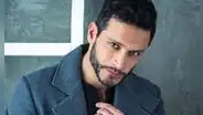 Juandy, Bayron de “Sin senos no hay paraíso”, en su faceta de cantante: “No pongo a la mujer como objeto”