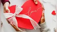 ¿Por qué en Colombia se celebra el Día del Amor y la Amistad en septiembre?