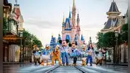 ¿Cuánto dinero cuesta viajar a Disney World desde Colombia?