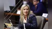 María del Carmen Alva renunció a la Comisión Permanente ante maniobra de Los Niños