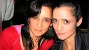 ¿Quién es Yvonne, la hermana gemela de Julieta Venegas, y en cuál de sus videos aparece?