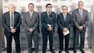Congreso y Poder Ejecutivo: se aferran a quedarse en el poder hasta el 2024