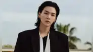 ¿Qué outfit lució Suga de BTS en el desfile de Valentino y por qué se hizo tendencia en Twitter?