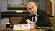 Congresista José Arriola pide frigobar y horno microondas para "optimizar su labor operativa"