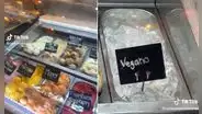 Encuentra un helado ‘vegano’, pero se da cuenta que solo son cubos de hielo