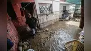 Arequipa: lluvia llegó con granizo e inundó de casas